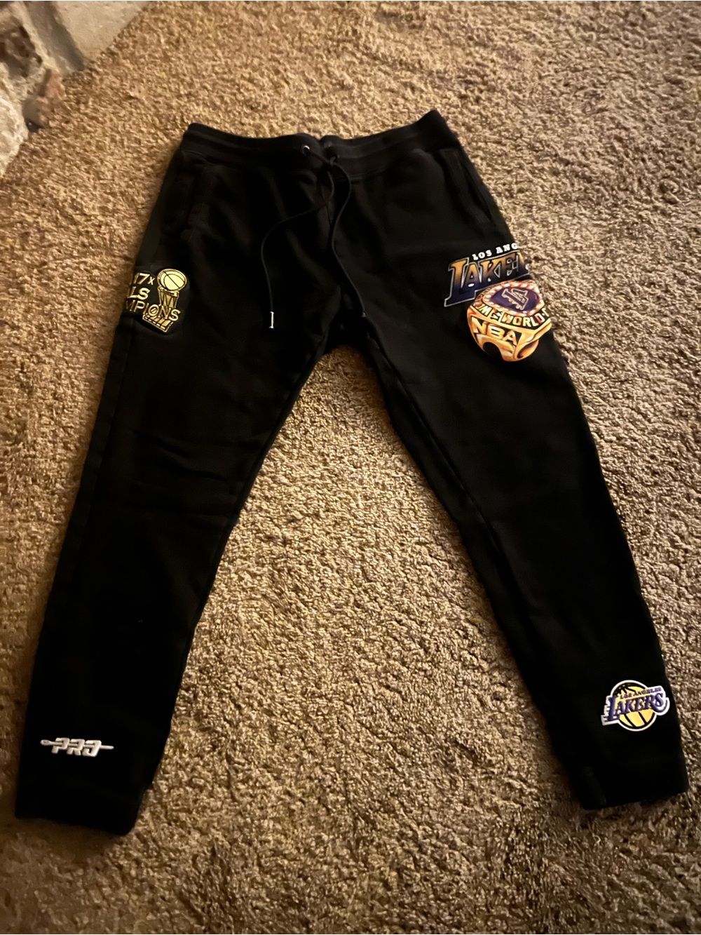 Black Lakers Graphic Jogger Sweatpants - Team Logo Sweatpants